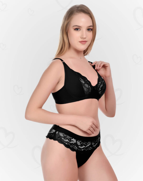 Elegant Lace & Lycra Lingerie(Bra & Panty) Set – Soft, Stretchable, and Breathable Intimates for a Feminine, Sexy, and Comfortable Fit (Black Color)