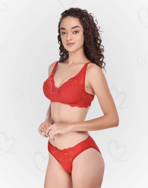Luxurious Lace & Lycra Lingerie Set – Soft, Stretchable, and Breathable for a Feminine, Sexy, and Comfortable Feel (Red Color)