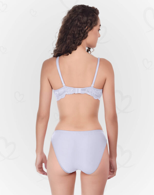 Luxurious Lace & Lycra Lingerie Set – Soft, Stretchable, and Breathable for a Feminine, Sexy, and Comfortable Feel (Grey Color)
