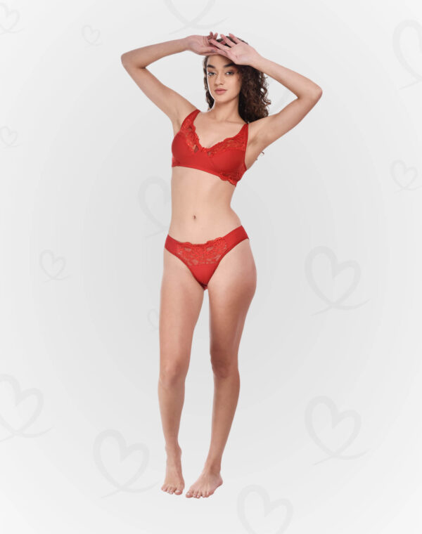 Luxurious Lace & Lycra Lingerie Set – Soft, Stretchable, and Breathable for a Feminine, Sexy, and Comfortable Feel (Red Color)